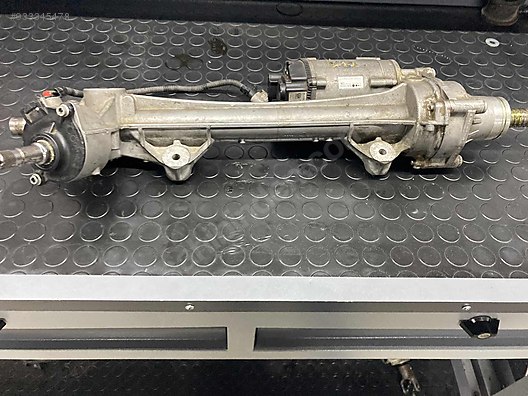 BMW F10 Direksiyon Kutusu